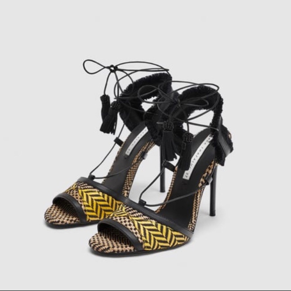 NWT Zara tribal inspired heels
